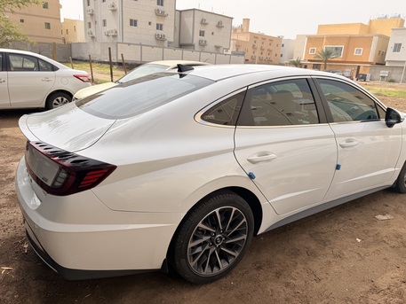 Jeddah, Vehicles, Cars & Trucks , SAR 58000,  Hyundai Sonata,  2022,  Automatic,  113500 KM,   2.5 GDI Engine For Sale