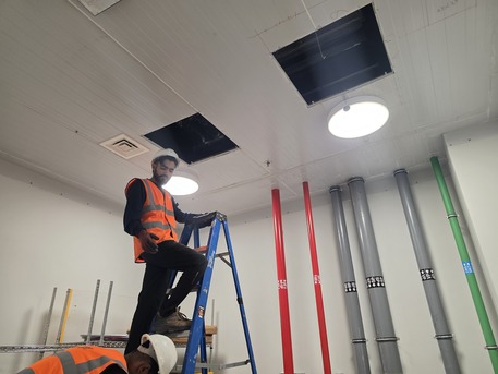 Jeddah, Job Seekers, ​Professional AC & Electrical Services In Jeddah ????️❄️ ​فني تكييف وكهرباء مباني في 