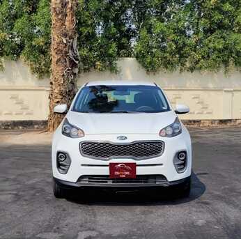 Manama, Vehicles, Cars & Trucks , BHD 4500,  Kia Sportage,  2018,  Automatic,  117000 KM,  .