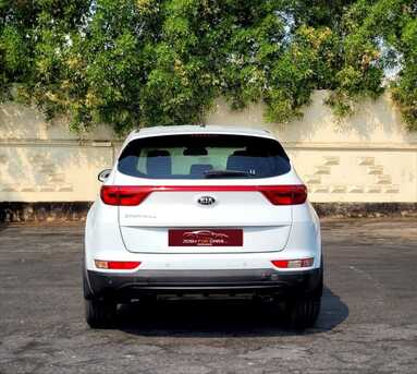 Manama, Vehicles, Cars & Trucks , BHD 4500,  Kia Sportage,  2018,  Automatic,  117000 KM,  .