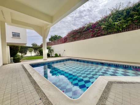 Janabiya, Villas, BHD 1100,  350 Sq. Meter,  4BR+Maid Compound Villa For Rent In Janabiya | Private Pool & Garden