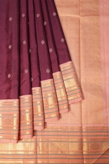 Kurnool, Businesses For Sale, Elegant Maroon Silk Sarees For Weddings | Mavuris
