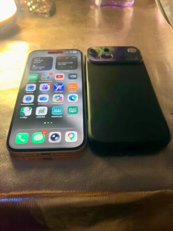 Thuqbah, Mobile Phones, SAR 2000,  IPhone 15 (256 GB) (87 Health) (Ultra Mint) Rare Find All Original WITH BOX &ldquo;Like NEW&rdquo;