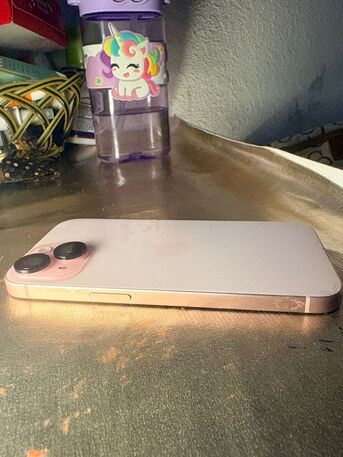 Thuqbah, Mobile Phones, SAR 2000,  IPhone 15 (256 GB) (87 Health) (Ultra Mint) Rare Find All Original WITH BOX &ldquo;Like NEW&rdquo;