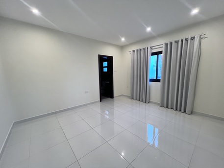 Saar, Apartments/Houses, BHD 400/month,  2 BR,  140 Sq. Meter,  Modern 2BR+Maid Apartments For Rent In Saar | Balcony | Near St Christopher