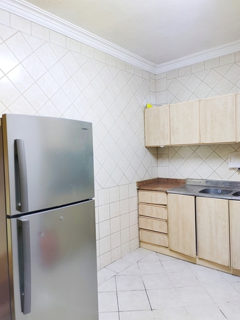 Al Muruj, Rooms for Rent, SAR 800/month,  Furnished,  BACHELOR ROOM &  BED SPACE AVAILABLE