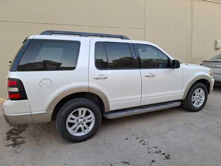 Annasriyyah, Vehicles, Cars & Trucks , SAR 13000,  Ford Explorer,  2010,  Automatic,  267276 KM,    (Negotiable) Riyadh
