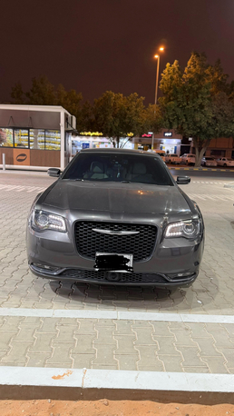 Riyadh, Vehicles, Cars & Trucks , SAR 1,  Chrysler 300C,  2021,  Automatic,  80000 KM,  Chrysler 300S For Sale