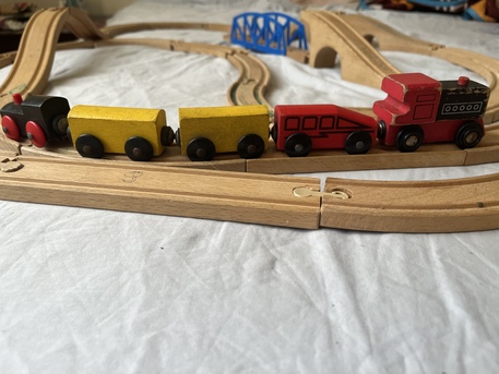 Al Jawhara, Baby & Kid Stuff, SAR 50,  IKEA Chair