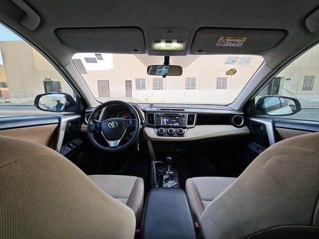 Riyadh, Vehicles, Cars & Trucks , SAR 45000,  Toyota RAV4,  2015,  Automatic,  285000 KM,