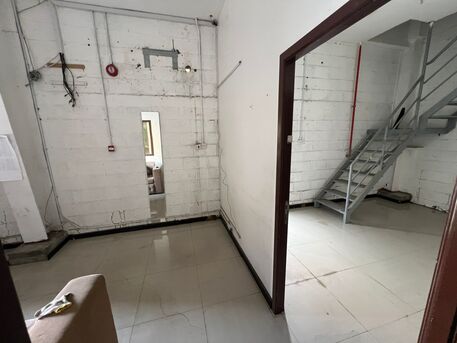 Hidd, Warehouses, BHD 1100,  400 Sq. Meter,  Spacious Warehouse For Rent In Hidd | Ideal For Factory, Packaging, Textile, Or Tissue Pro