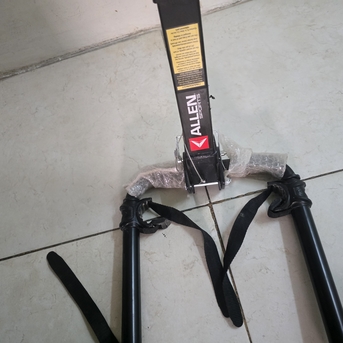 Al Murabba, Materials, SAR 1500,  Selling This Hitch Mount Bike Rack