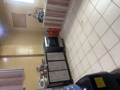 Al Jubail Al Balad, Household Items, SAR 6000,  House Hold Items For Sale And 2BHK Flat For Rent