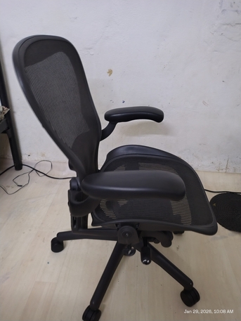 Jeddah, Furniture, SAR 1900,  Herman Miller Aeron Classic