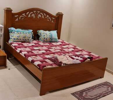 Al Hamra, Furniture, SAR 500,  House Hold Items For Sale - Double Bed, Oil Heater, Vaccume Cleaner & Table