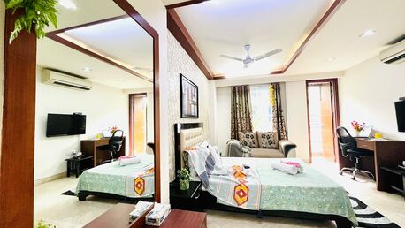 New Delhi, Apts/Flats Wanted, INR 6207/day,  Furnished,  Studio,  600 Sq. Feet,  BluO Cozy Studio @ Green Park, HKV - Balcony