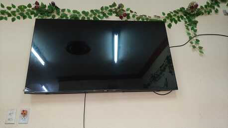 Al Thuqbah, Electronics, SAR 1150,  Samsung 55&rdquo; Smart TV (Crystal UHD CU7000) &ndash; Like New