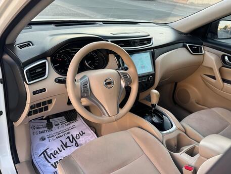 Riffa, Vehicles, Cars & Trucks , BHD 3450,  NISSAN X-TRAIL 2.5,  2017,  Automatic,  181000 KM,  Excellent Condition