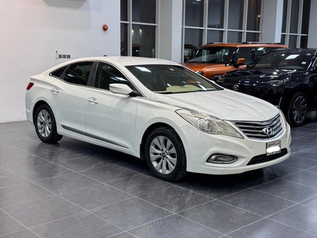 Manama, Vehicles, Cars & Trucks , BHD 1950,  Hyundai Azera,  2013,  Automatic,  228350 KM,    (White)