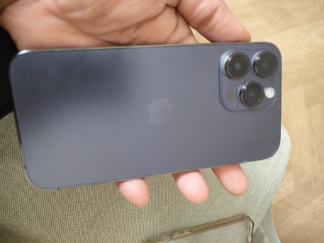 Riyadh, Mobile Phones, SAR 2300,  I Phone 14 Pro Max 256 Gb With Cartoon And Cable