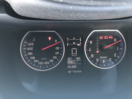 Manama, Vehicles, Cars & Trucks , BHD 3300,  Honda CR-V,  2009,  Automatic,  200000 KM,  For Sale -  Model Honda Crv