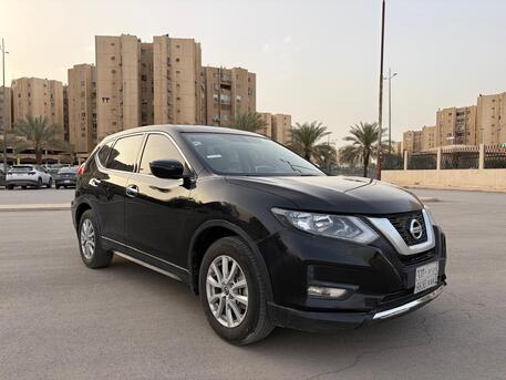 Riyadh, Vehicles, Cars & Trucks , SAR 52000,  Nissan X-Trail,  2021,  Automatic,  140000 KM,