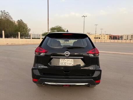 Riyadh, Vehicles, Cars & Trucks , SAR 52000,  Nissan X-Trail,  2021,  Automatic,  140000 KM,