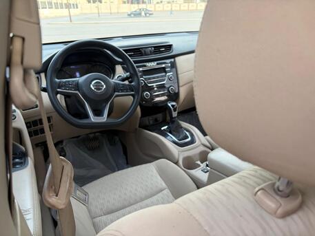 Riyadh, Vehicles, Cars & Trucks , SAR 52000,  Nissan X-Trail,  2021,  Automatic,  140000 KM,