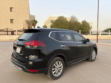 Riyadh, Vehicles, Cars & Trucks , SAR 52000,  Nissan X-Trail,  2021,  Automatic,  140000 KM,
