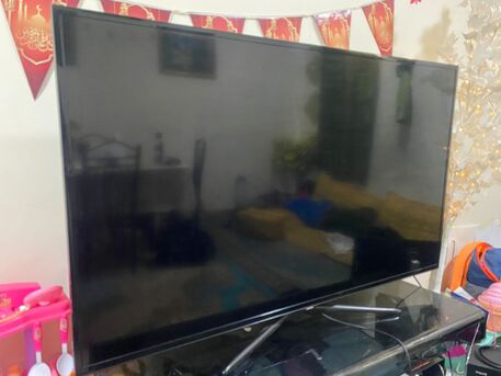 Riyadh, Household Items, SAR 1000,  SAMSUNG TV