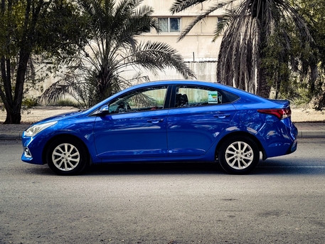 Manama, Vehicles, Cars & Trucks , BHD 1,  HYUNDAI,  2020,  Automatic,  88000 KM,  BLUE COLOR MID OPTION