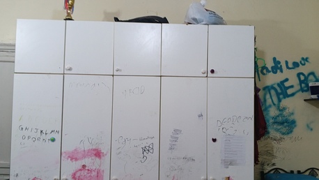 Jeddah, Furniture, SAR 800,  House Hold Items Including Smart TV ,Printer Big Shelf