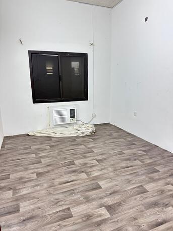 Hoora, Apartments/Houses, BHD 180/month,  2 BR,  50 Sq. Meter,  2 Bedroom Flat In Hoora 180 With  EWA