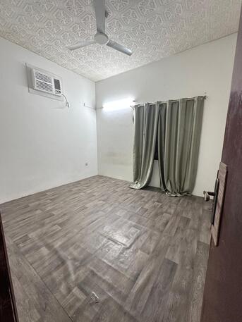 Hoora, Apartments/Houses, BHD 180/month,  2 BR,  50 Sq. Meter,  2 Bedroom Flat In Hoora 180 With  EWA