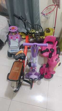 Riffa, Electrical & Plumbing, BHD 15,  Tv Stand And Samsung Tv 40 Inch