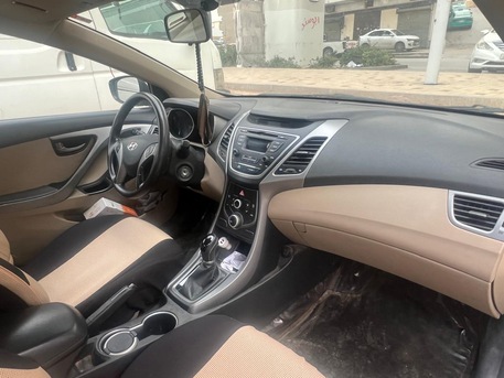 Riyadh, Vehicles, Cars & Trucks , SAR 32000,  Hyundai Elantra,  2014,  Automatic,  200000 KM,    1.6 For Sale.Only Used For Office Commute!!Going On Final Exit!