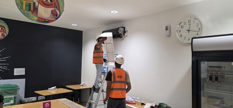 Jeddah, Air Conditioning, AC & Electrical Services In Jeddah ????️❄️ ​فني تكييف وكهرباء مباني في جدة ?