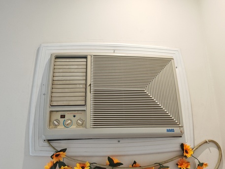 Al Rehab, Air Conditioners, SAR 600,  Excellent Condition: 1.5 Ton Window ACs For Sale!