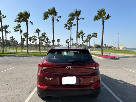 Jubail, Vehicles, Cars & Trucks , SAR 51500,  Hyundai Tucson,  2016,  Automatic,  195000 KM,    For Sale, 2.0 Liter, 4WD, Panoramic