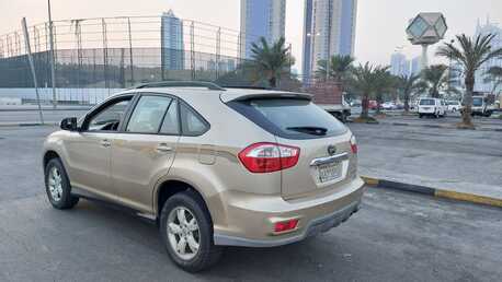 Manama, Vehicles, Cars & Trucks , BHD 1250,  BYD F6 Plus Suv Full Option Very Good Condation,  2016,  Automatic,  84000 KM,