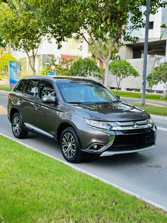 Zinj, Vehicles, Cars & Trucks , BHD 3750,  Mitsubishi Outlander 4WD Mid Option,  2016,  Automatic,  117 KM,  Mitsubishi Outlander 4WD Mid-option Less Running Best Family Car With Low Maintainence