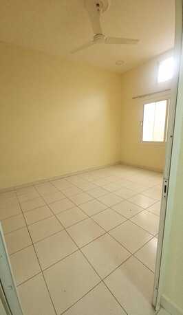Salmaniya, Apartments/Houses, BHD 170/month,  1 BR,  1 Bedroom Unfurnished Flat For Rent With Ewa Unlimited