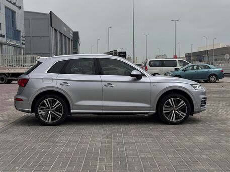 Manama, Vehicles, Cars & Trucks , BHD 8500,  Audi Q5,  2019,  Automatic,  50700 KM,   /  (Silver)