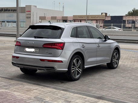 Manama, Vehicles, Cars & Trucks , BHD 8500,  Audi Q5,  2019,  Automatic,  50700 KM,   /  (Silver)