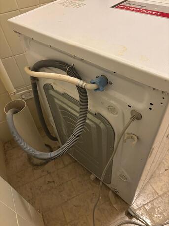 Riyadh, Household Items, SAR 1500,  LG Washing Machine For Sale