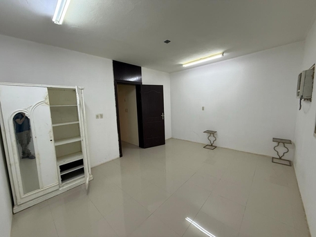 Hofuf, Apartments/Houses, SAR 750/month,  1 BR,  Separate Room For Bachelor