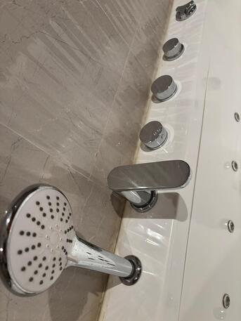 Diplomatic Quarter, Health & Beauty Items, SAR 4000,  Jacuzzi For Sale