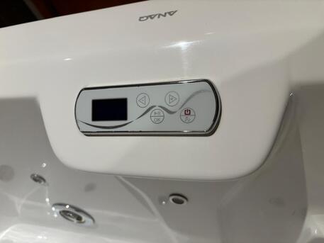 Diplomatic Quarter, Health & Beauty Items, SAR 4000,  Jacuzzi For Sale