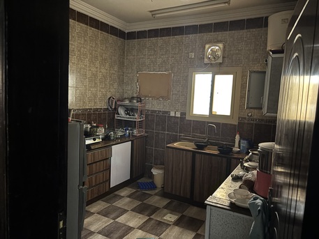 Yanbu, Housing Exchanges, SAR 16000/year,  3 BR,  Apartment Rent 3bed Room 2bathroom 1 Hall Kitchen Unfurnished