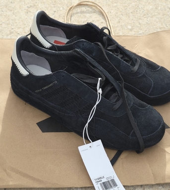 Jeddah, Clothing & Accessories, SAR 750,  Adidas Y-3 Yohji Yamamoto Gazelle Fz6405 Black